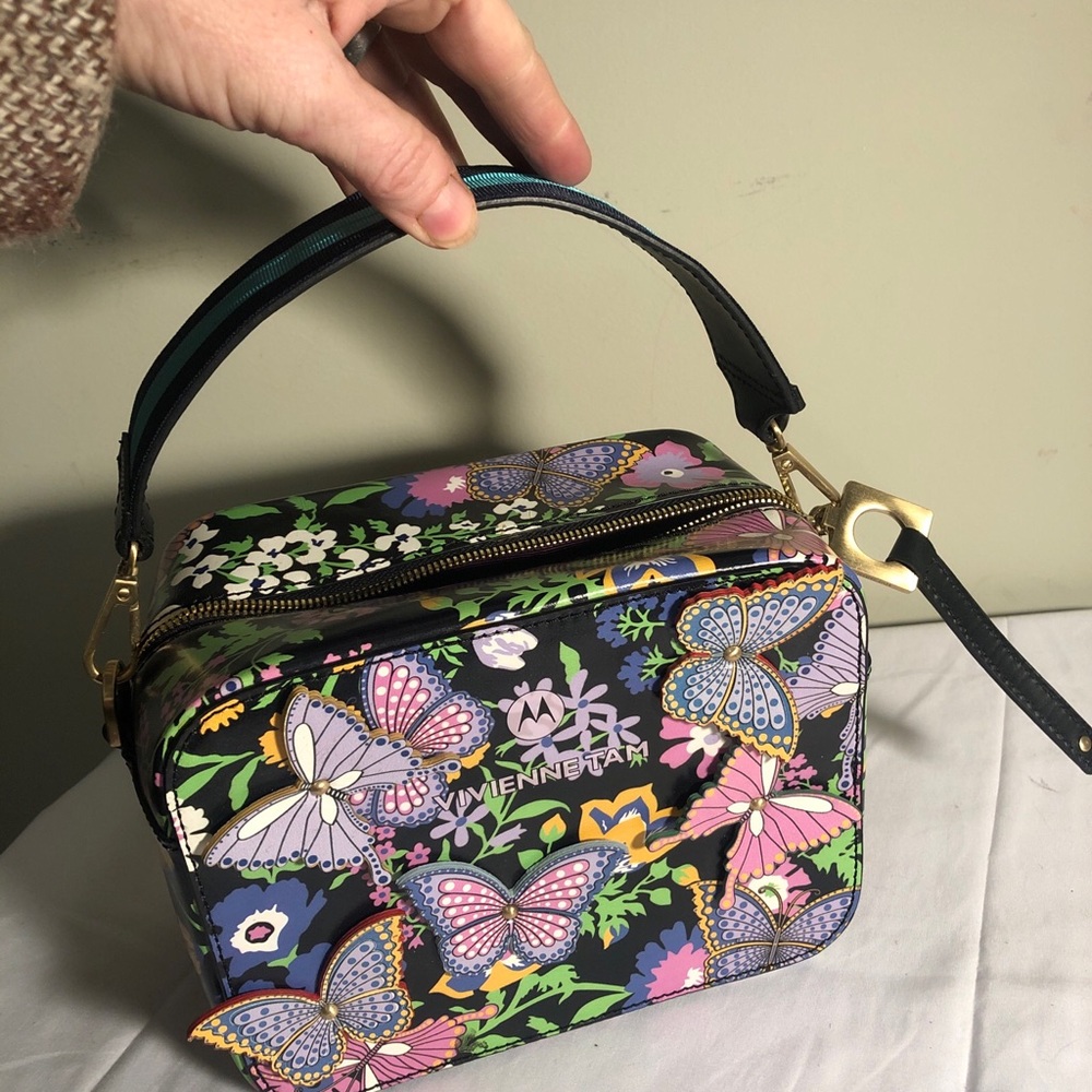 Vivienne Tam X Motorola Designer handbag Purse Bag Butterflies RUNWAY Swag
